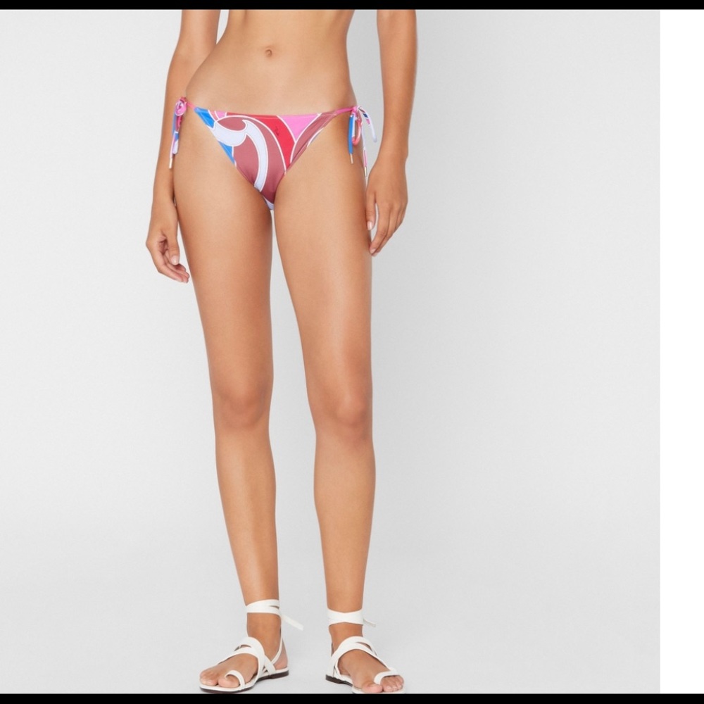 Emilio Pucci
Quirimbas print bikini top and bottom - Picture 4 of 8